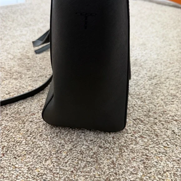 Tory Burch Black Leather Shoulder Bag - Picture 6 of 7